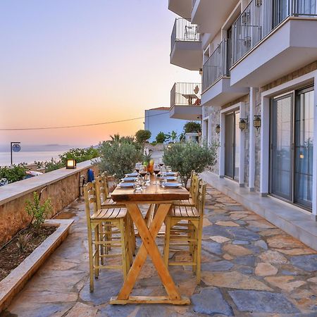 Goekyuezue Suit Apart Kaş Esterno foto