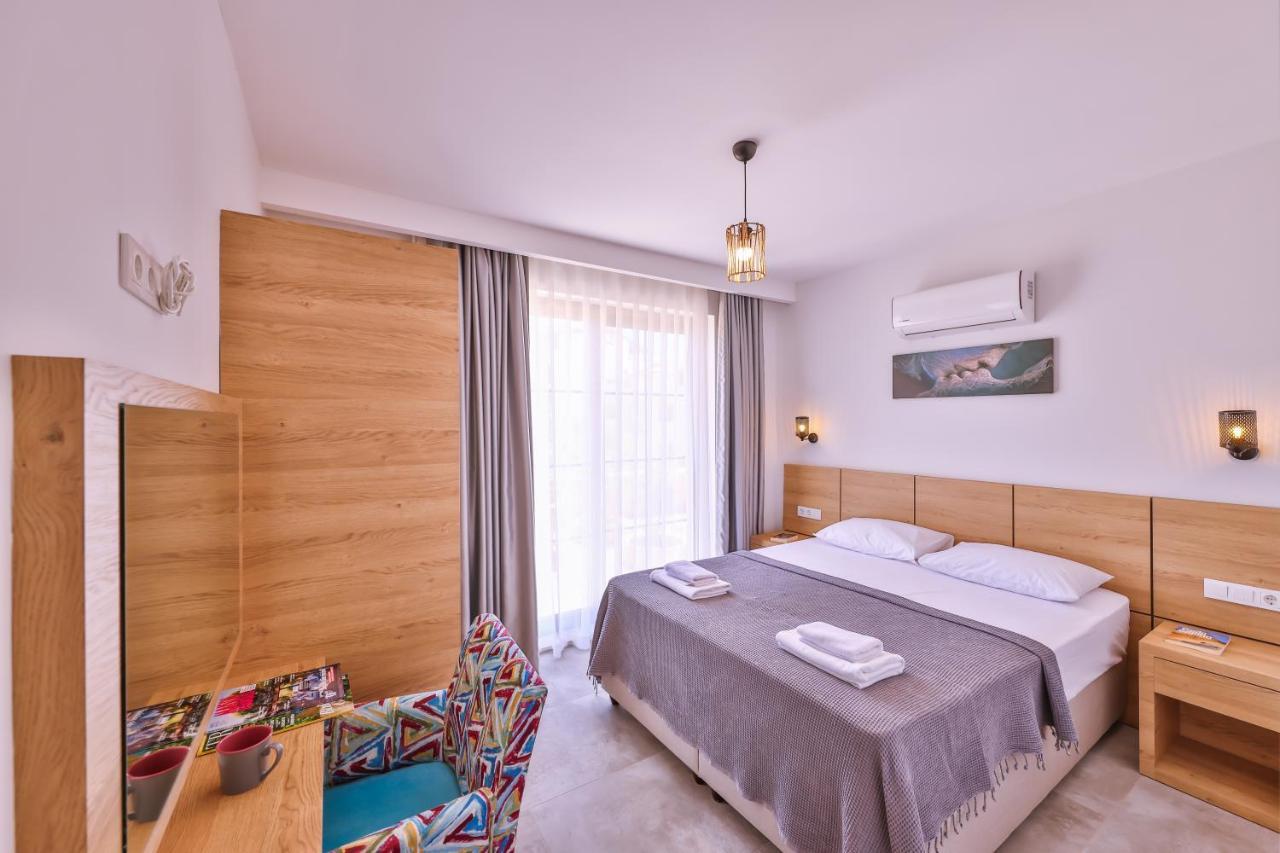 Goekyuezue Suit Apart Kaş Esterno foto