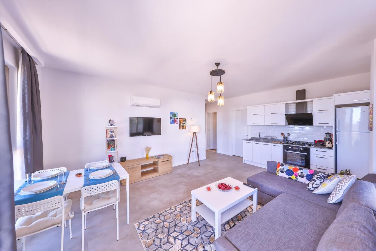 Goekyuezue Suit Apart Kaş Esterno foto