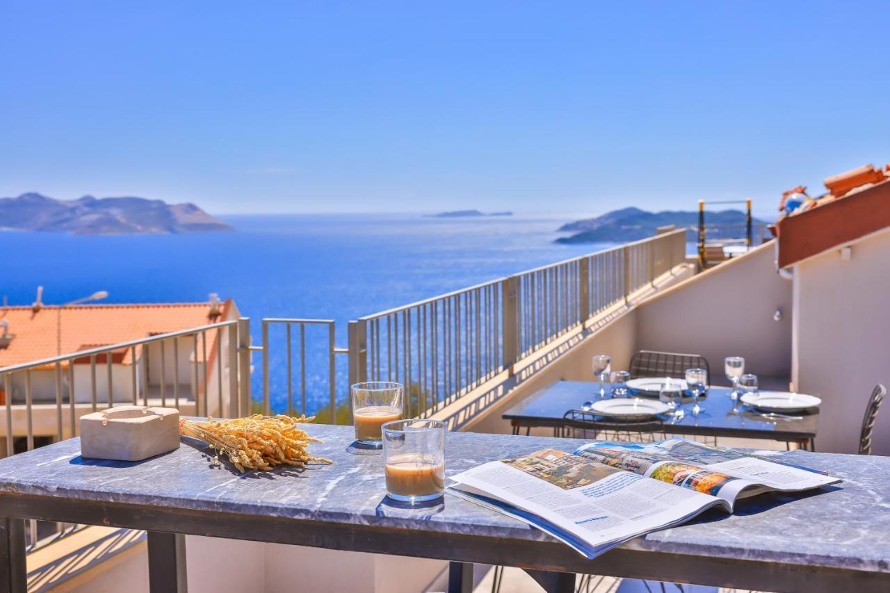 Goekyuezue Suit Apart Kaş Esterno foto
