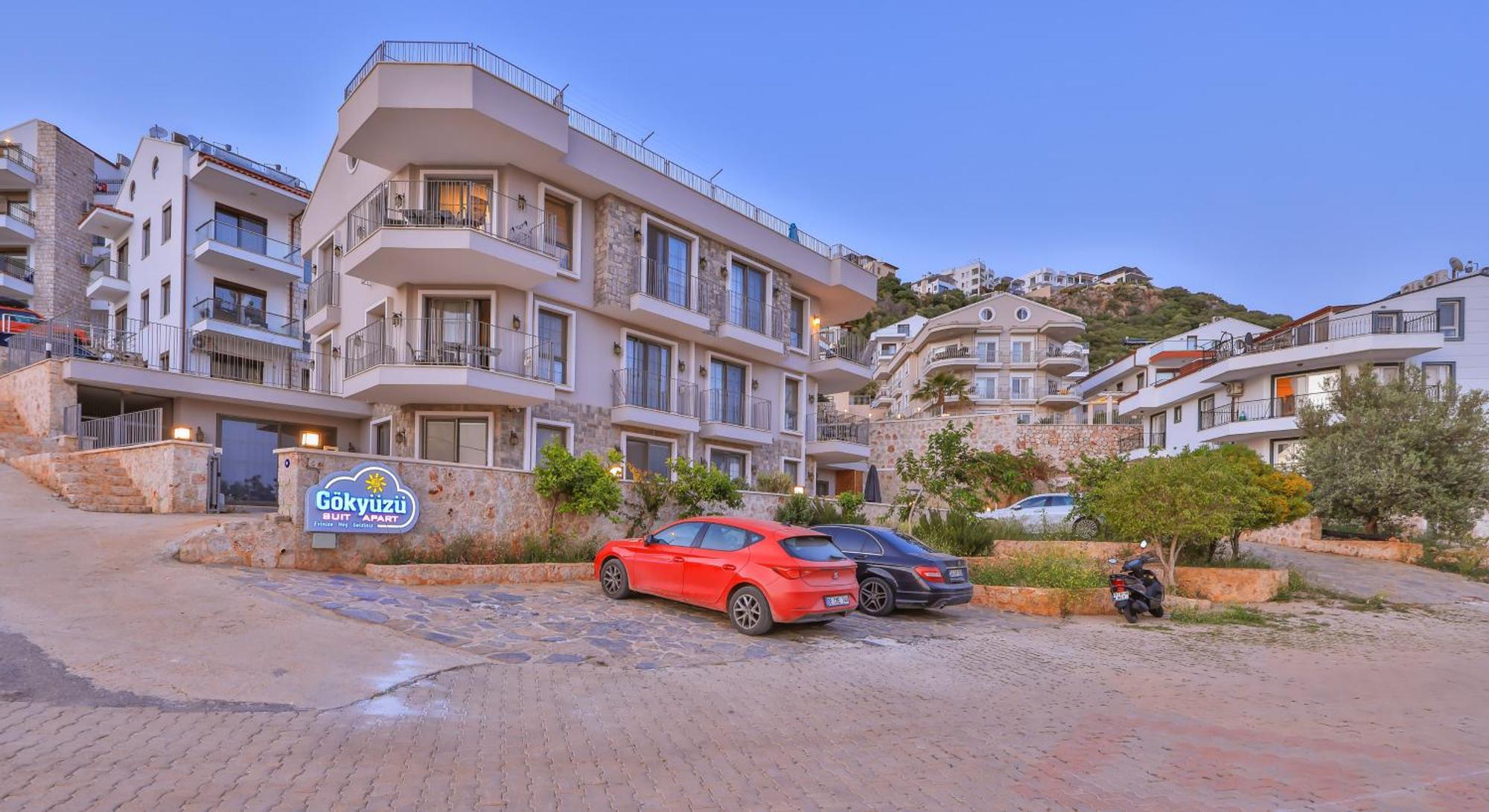 Goekyuezue Suit Apart Kaş Esterno foto